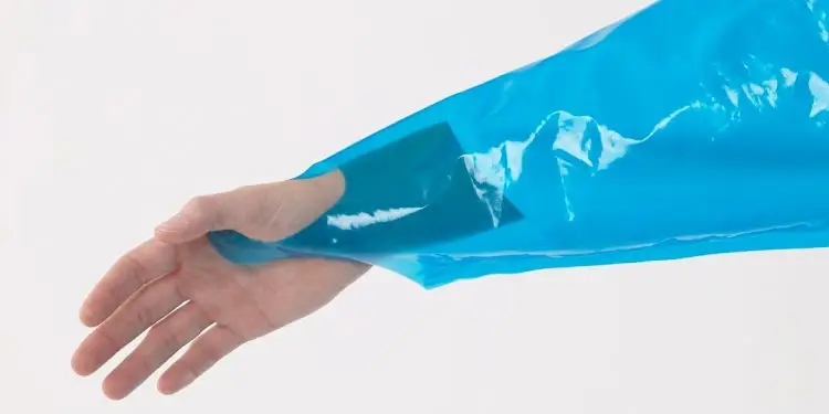 Healthmark Industries Offers Gown with Thumb Loop